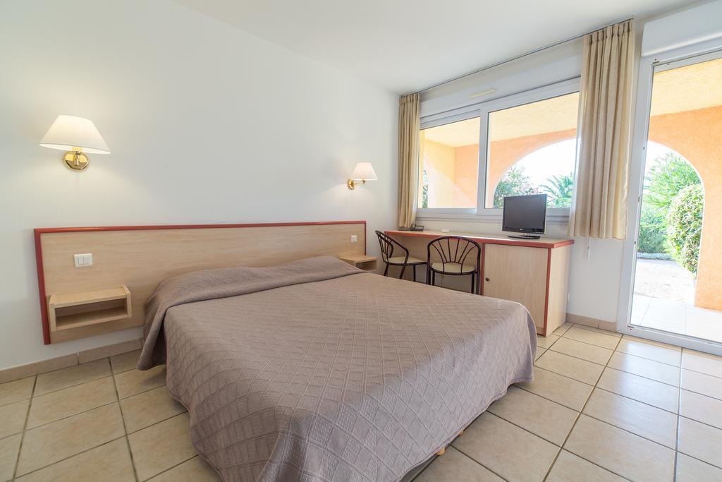 סן פלורן Hotel Les Galets מראה חיצוני תמונה